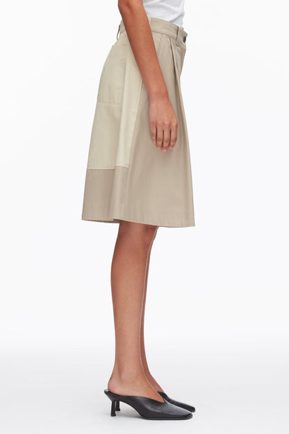 Two-Toned Wide Pleated Shorts - 3.1 Phillip Lim New