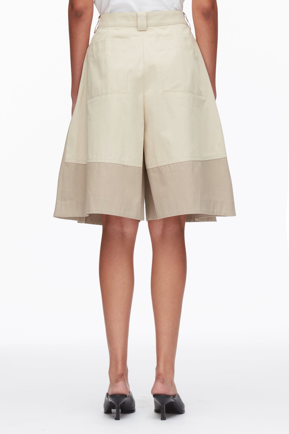 Two-Toned Wide Pleated Shorts - 3.1 Phillip Lim New