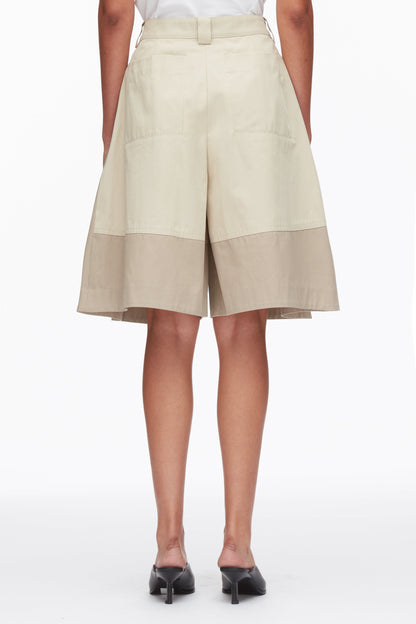 Two-Toned Wide Pleated Shorts - 3.1 Phillip Lim New